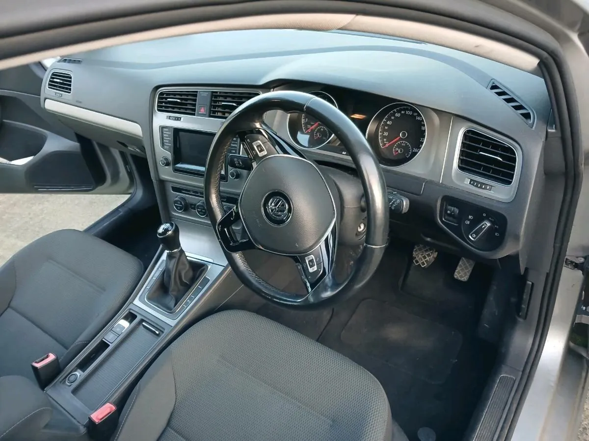 2014 VOLKSWAGON GOLF - Image 2