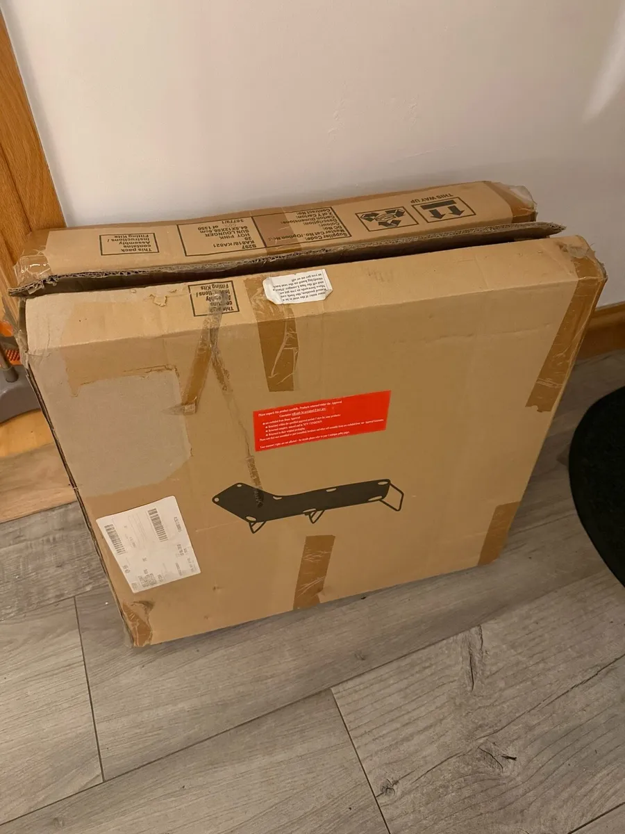 2x Sun Lounger - Image 2