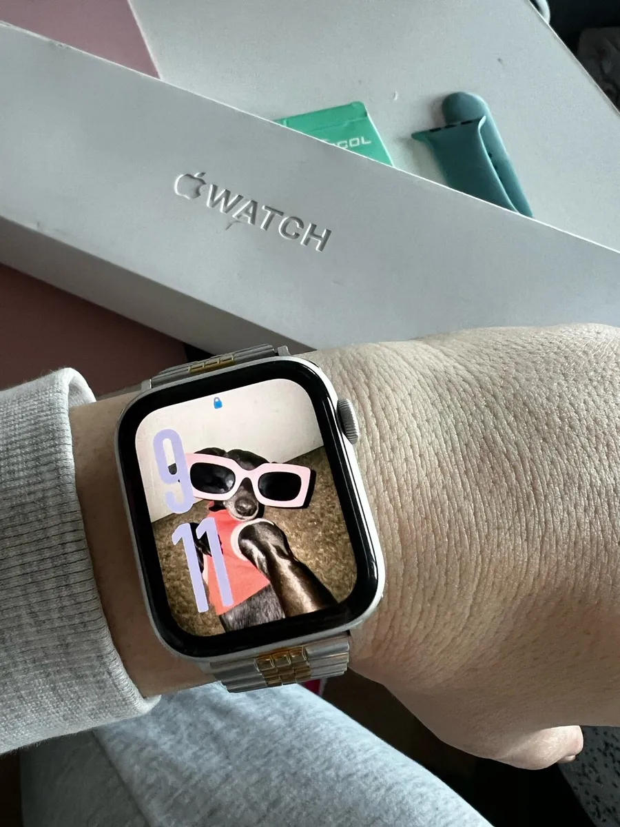 Apple Watch Series 6 - Image 2