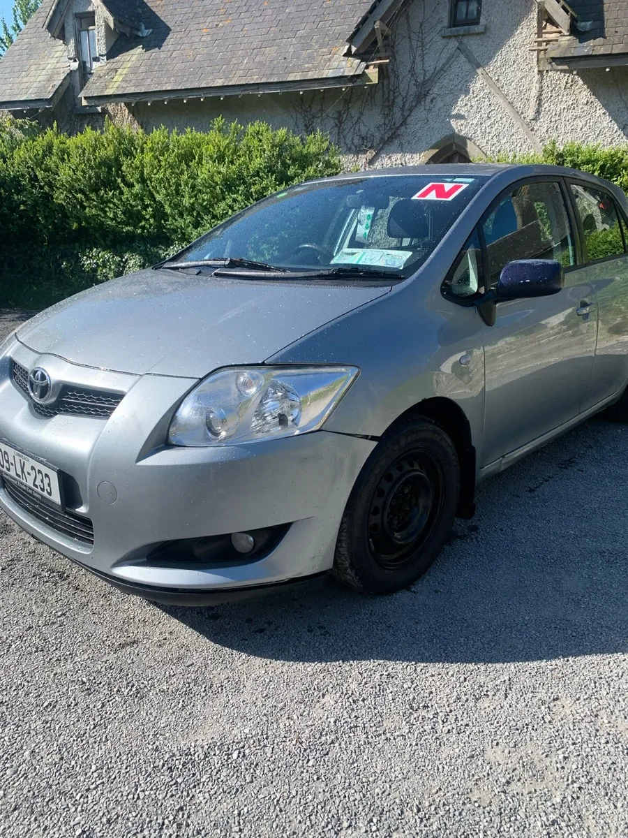 Toyota Auris 2009 - Image 3