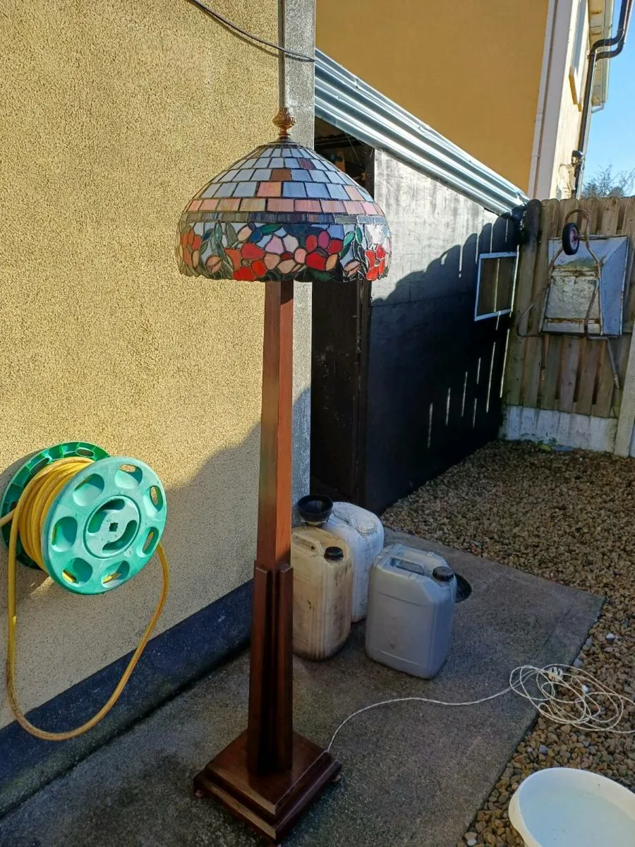 1940/50s Tiffany Style Floor Lamp - Image 4