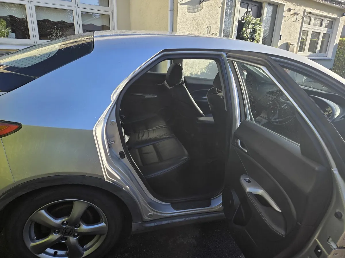 Honda Civic 2007 - Image 3