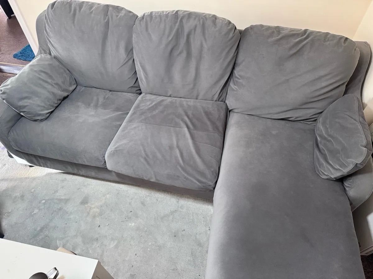 Sofa for €450 - Image 1