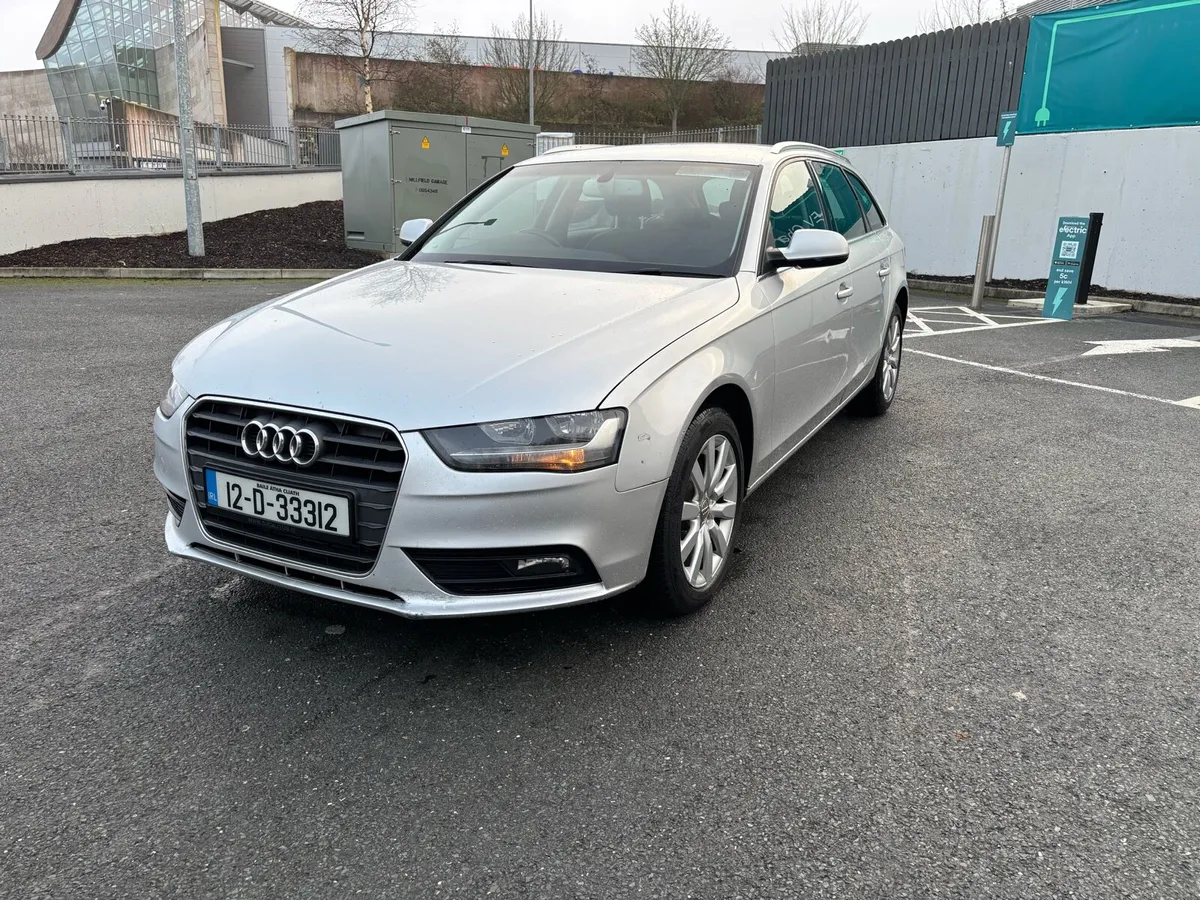Audi a4  estate automatic NCT 07/26 - Image 2