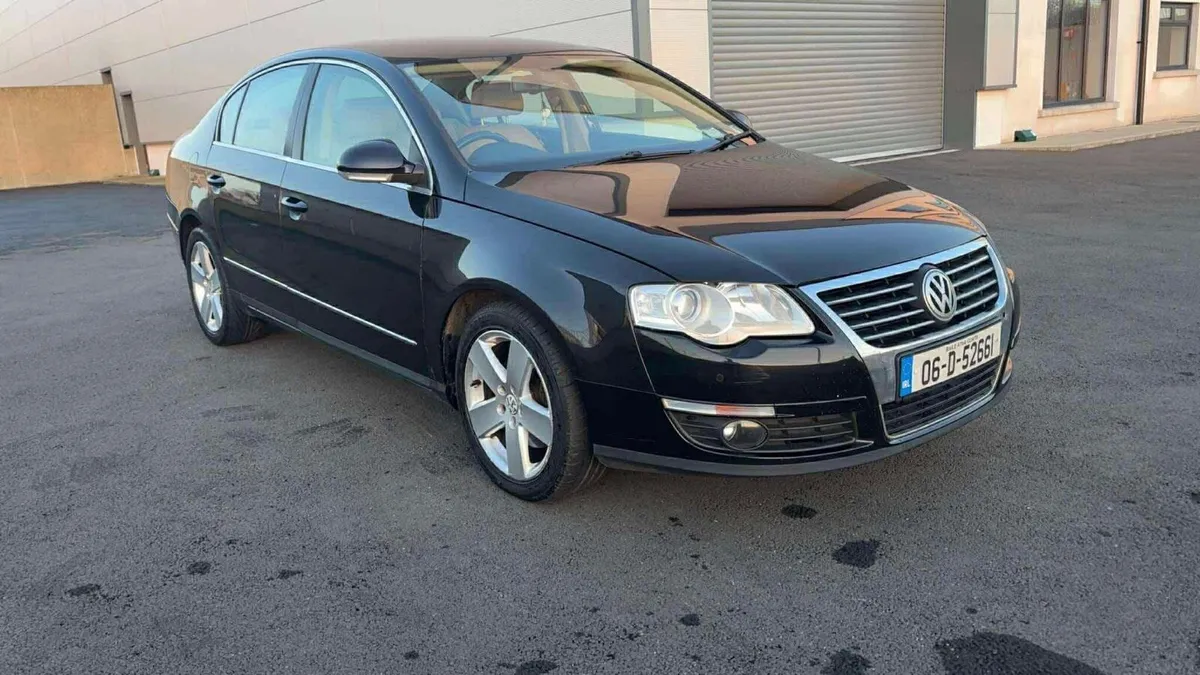 Volkswagen Passat - Image 4