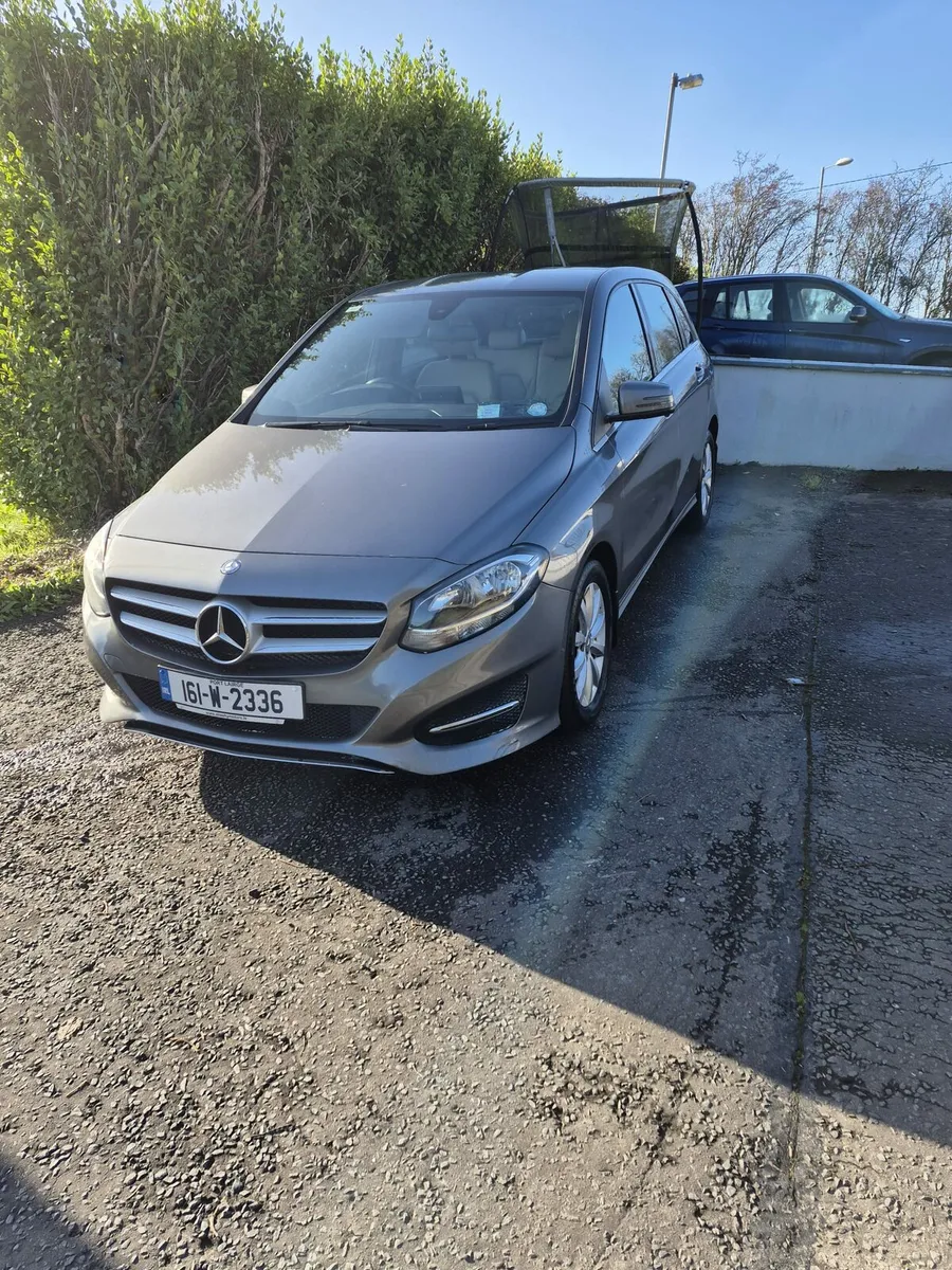2016 MERCEDES B180 AUTOMATIC DIESEL - Image 4