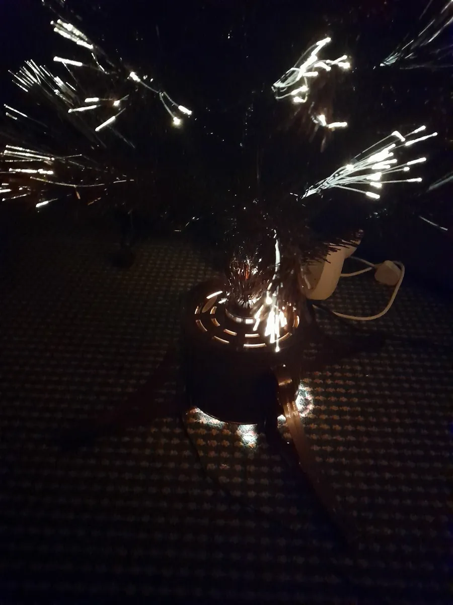 Christmas tree brown chocolate colour,  H122 cm - Image 4