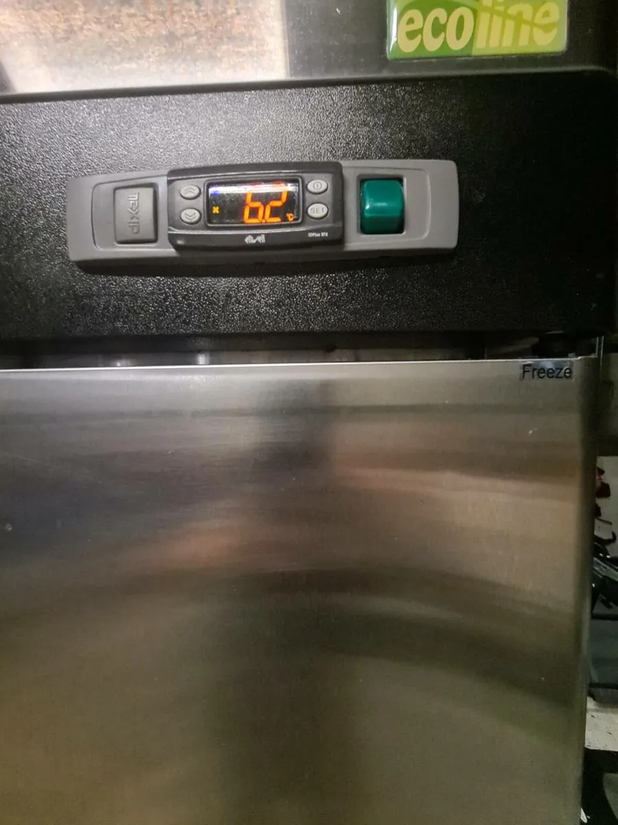 Stainless steel freezer - Image 4