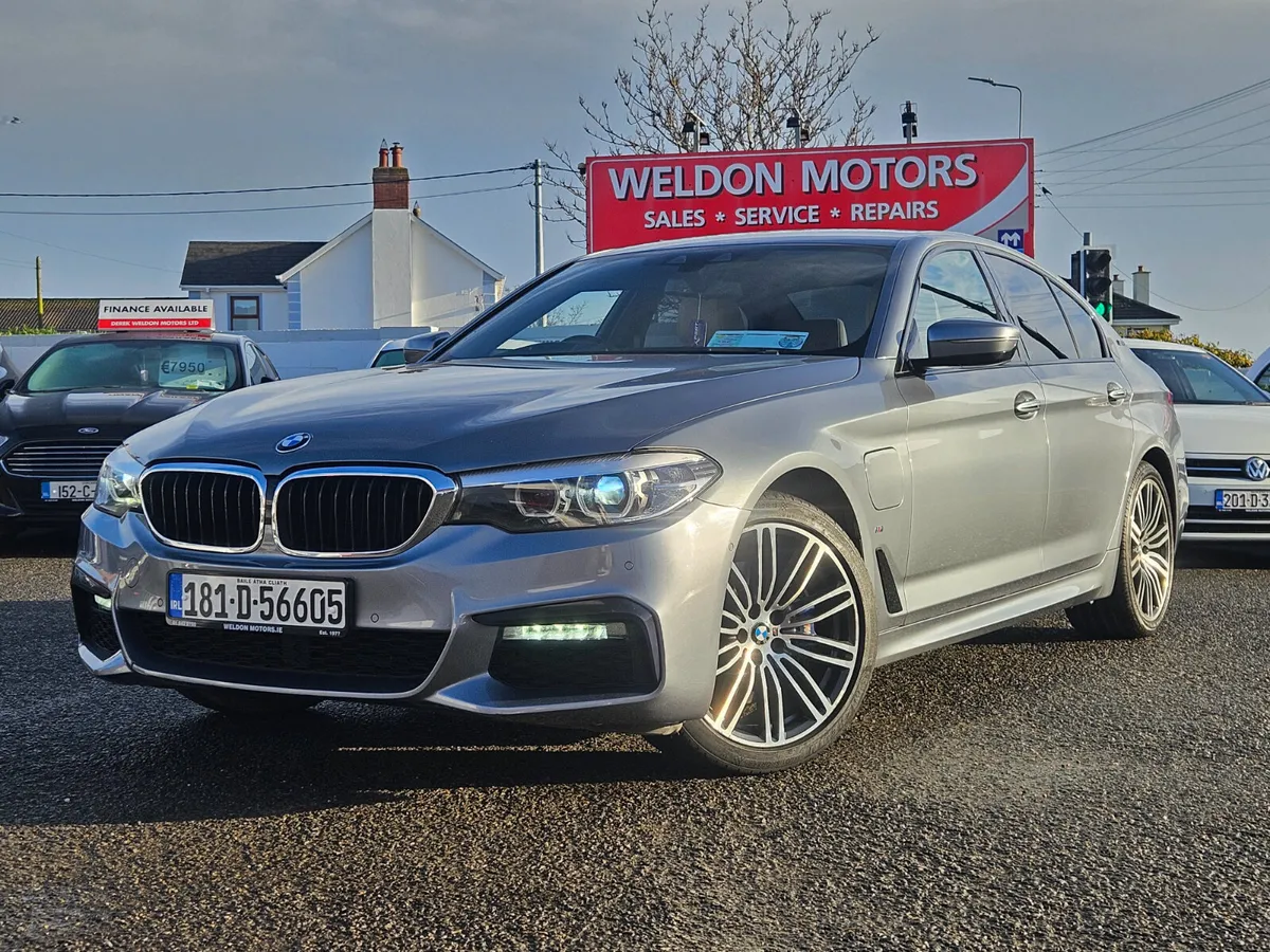 BMW 5-Series 2018 - Image 2