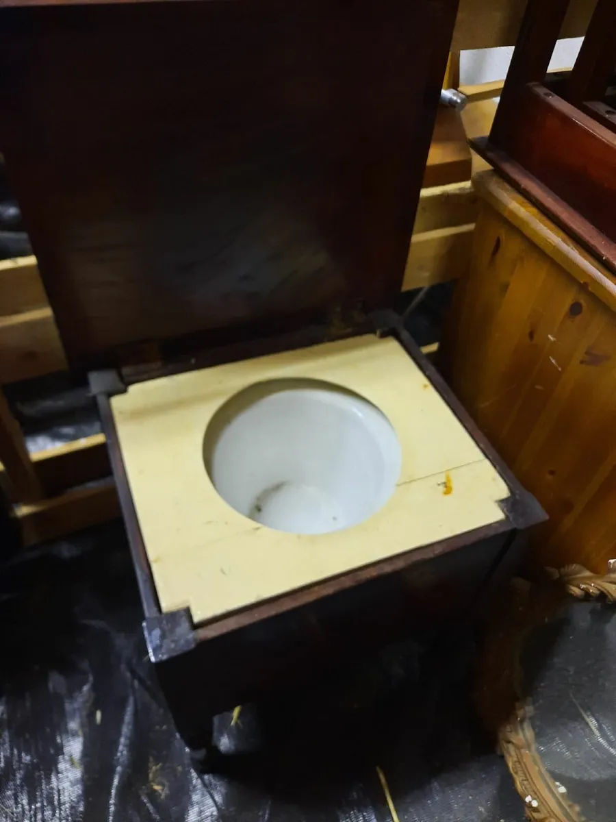 Antique commo nod - Image 4