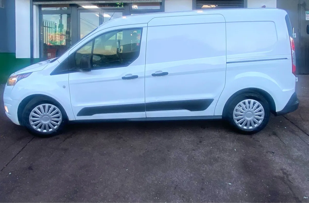 2018 Ford Transit Connect LWB TREND 1.5 TD - Image 4