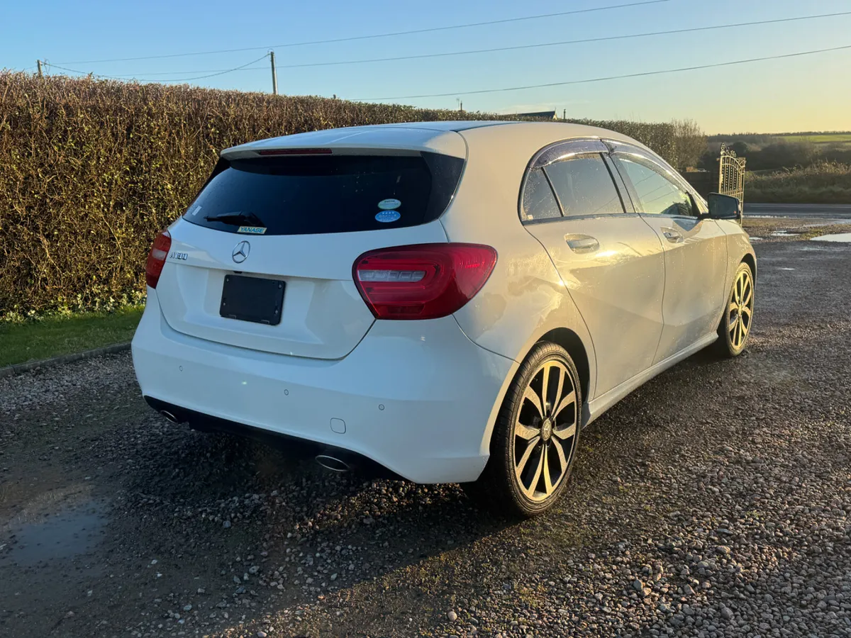 141 Mercedes A180 1.6 Petrol - Image 4