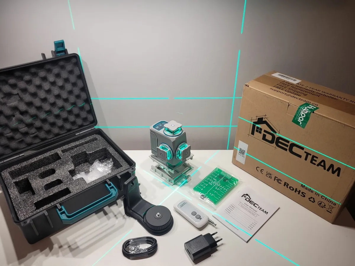 New 4D Green Laser Level 4x360 - Image 1