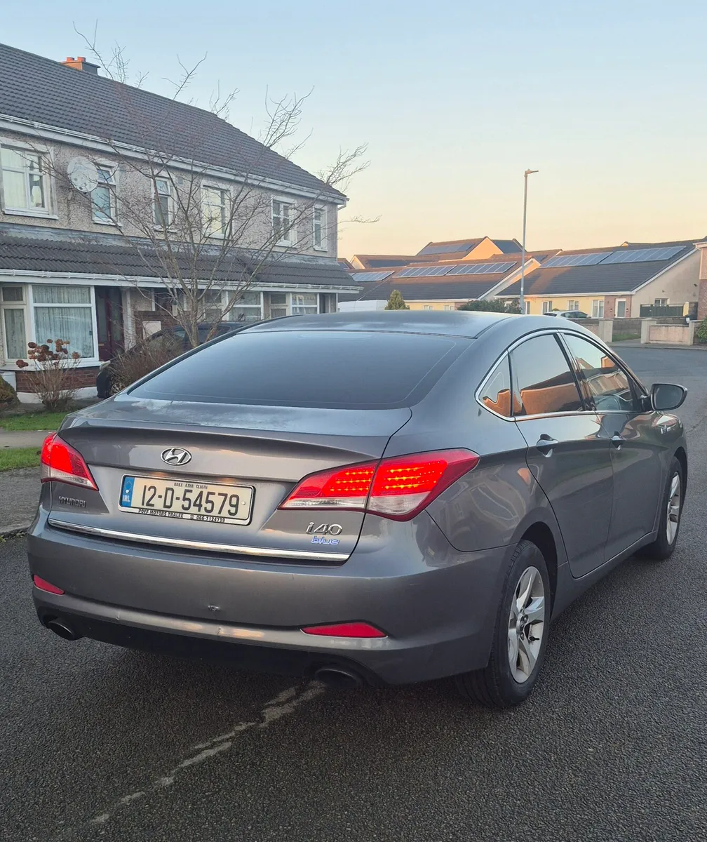 2012 HYUNDAY I40 NCT 06/2026 & TAX  03/2026 - Image 4