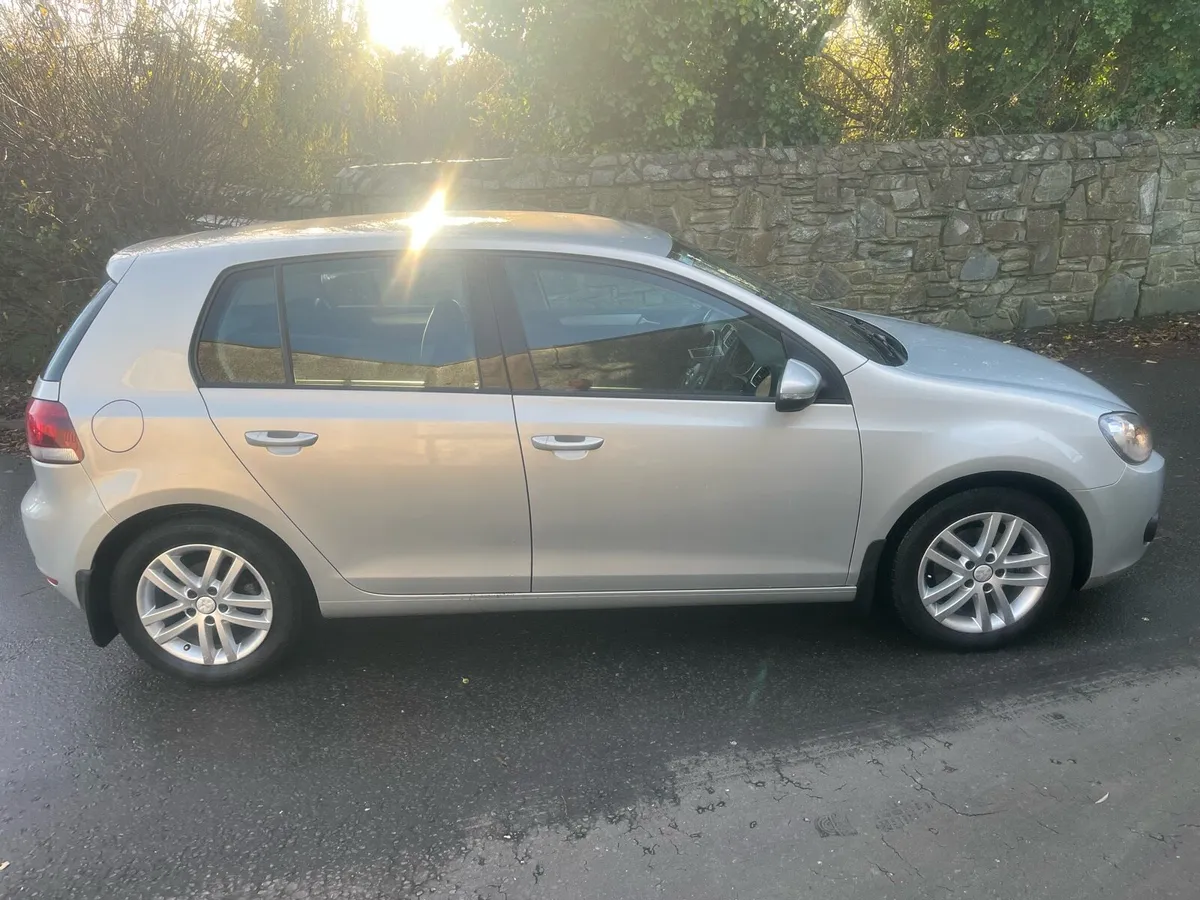 11 Volkswagen Golf 1.2 petrol nctd - Image 2