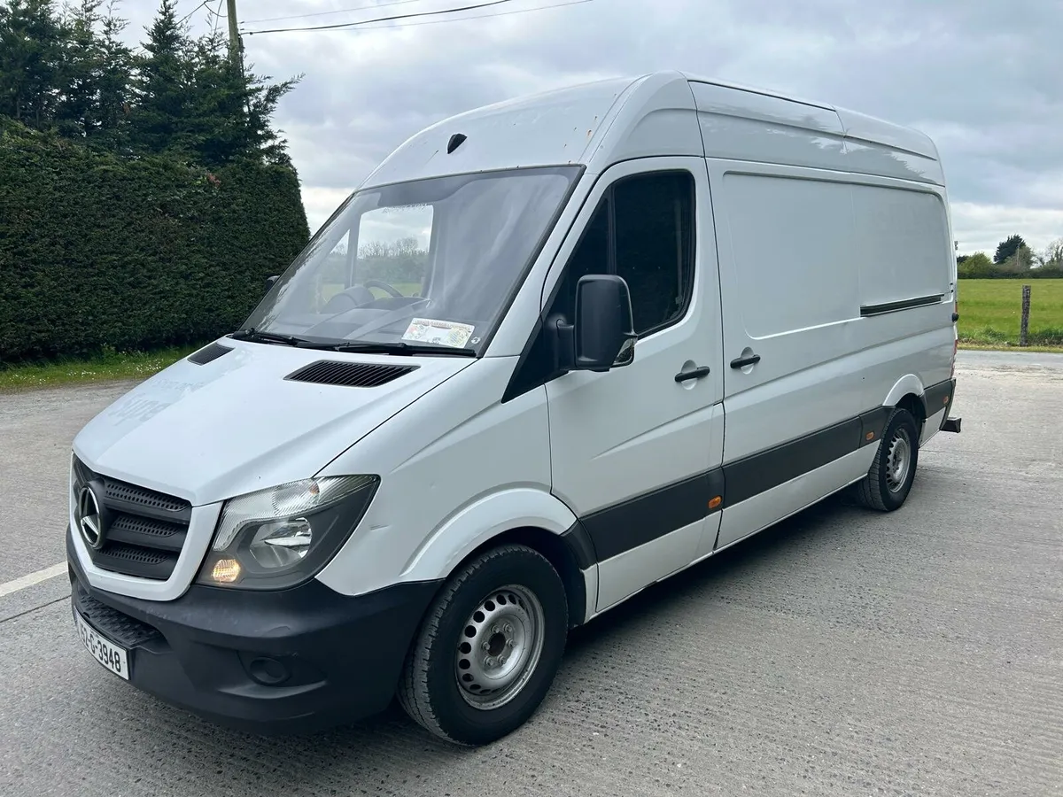 Mercedes sprinter fridge van - Image 4
