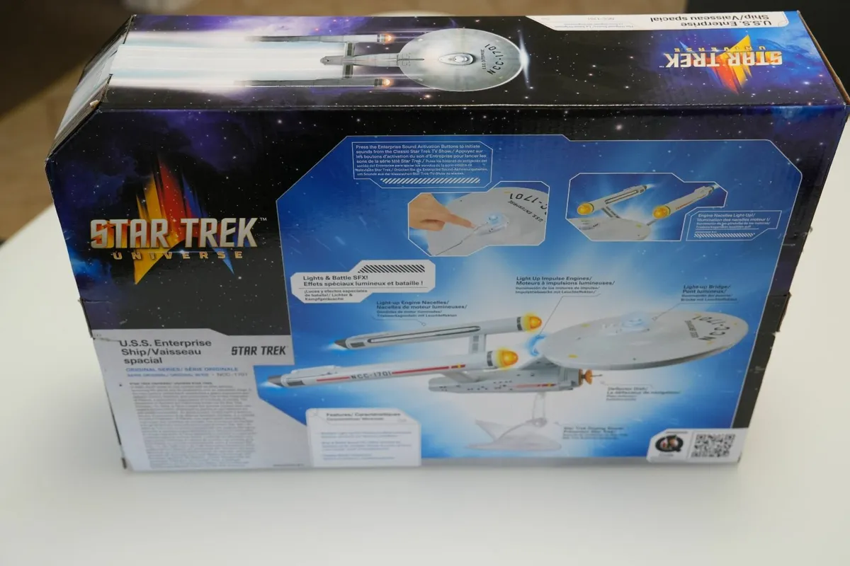 BANDAI Original Enterprise Star Trek Model - Image 2