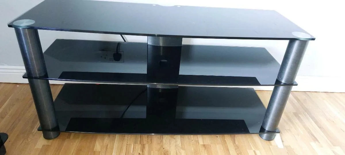 2 TV stands - Image 1