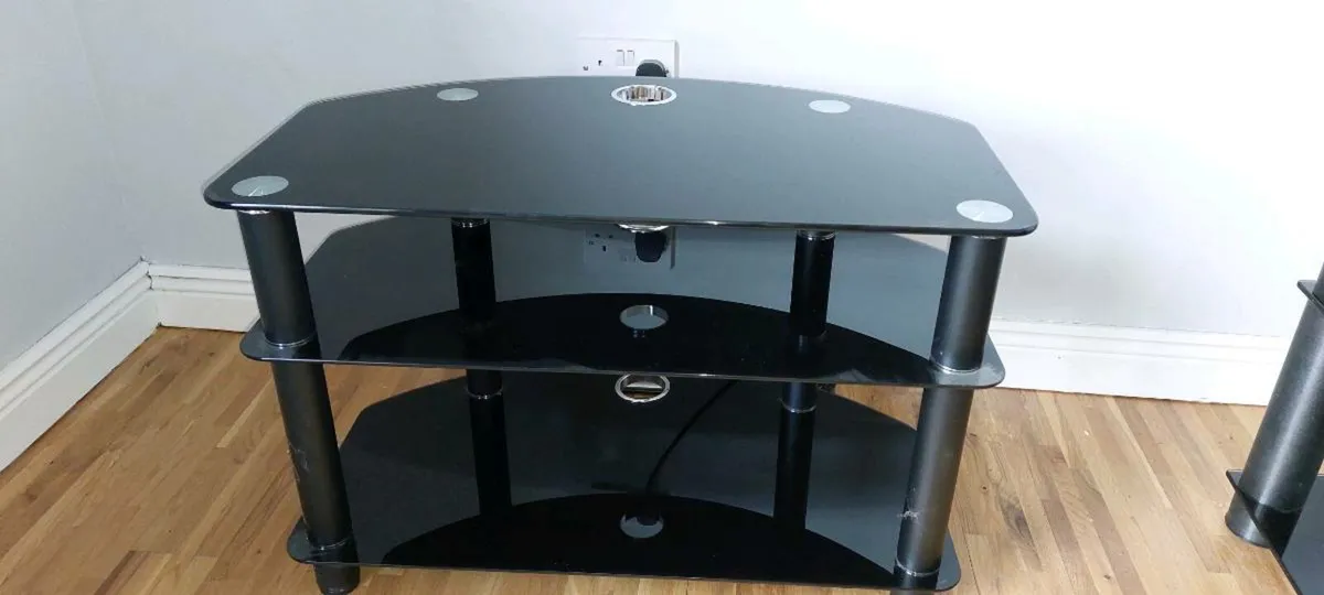 2 TV stands - Image 2