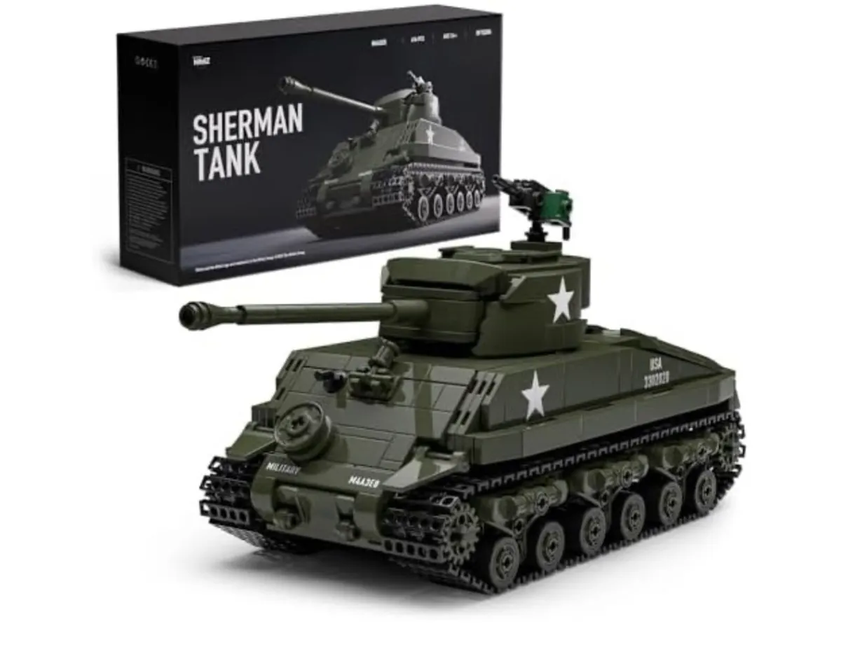 Military tank Lego - Image 1