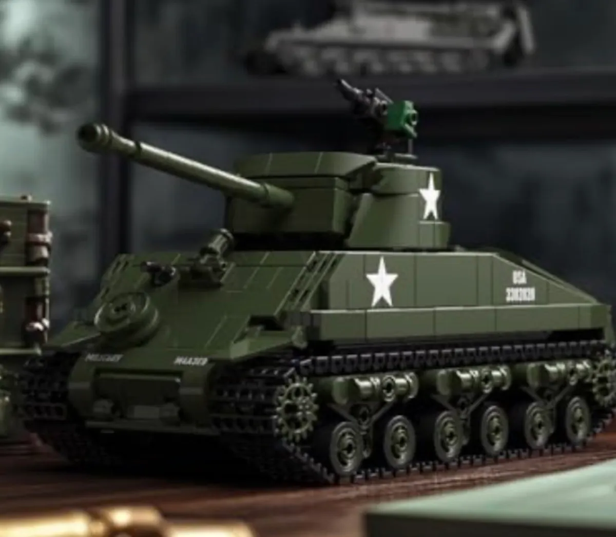 Military tank Lego - Image 2