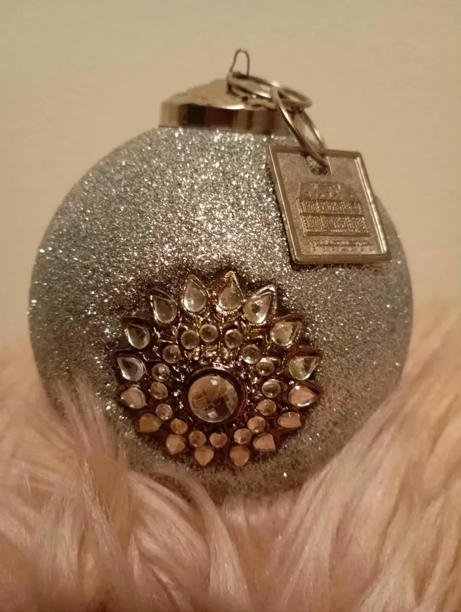 Vintage Christmas decorations - Image 1