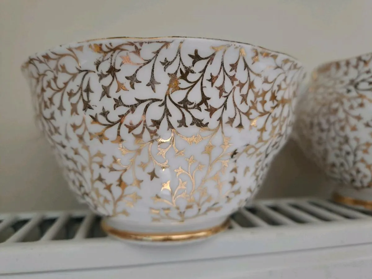 Crown Regent sugar bowl and creamer - Image 2