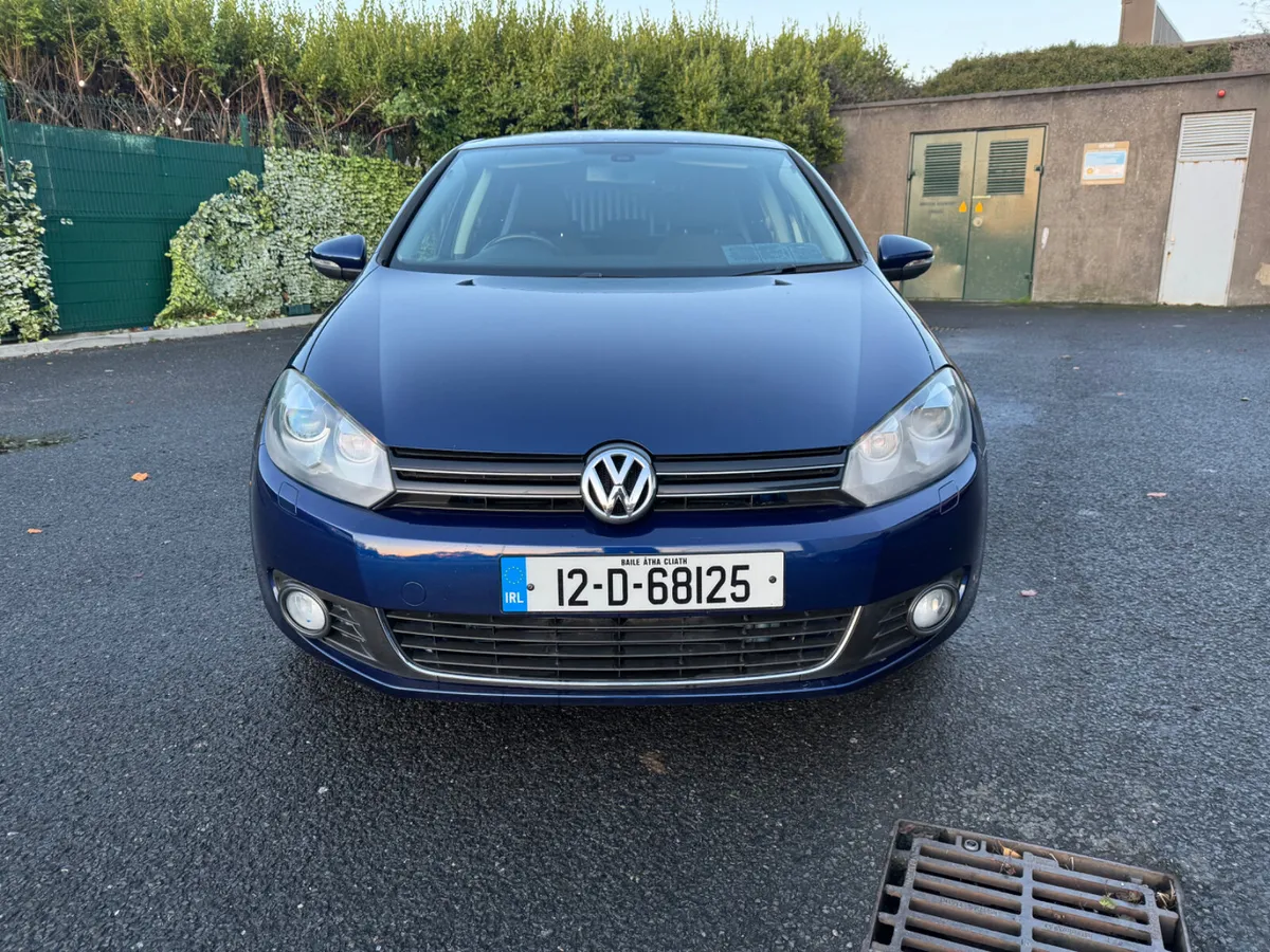 Volkswagen Golf 2012 Automatic low mileage 52 km - Image 3