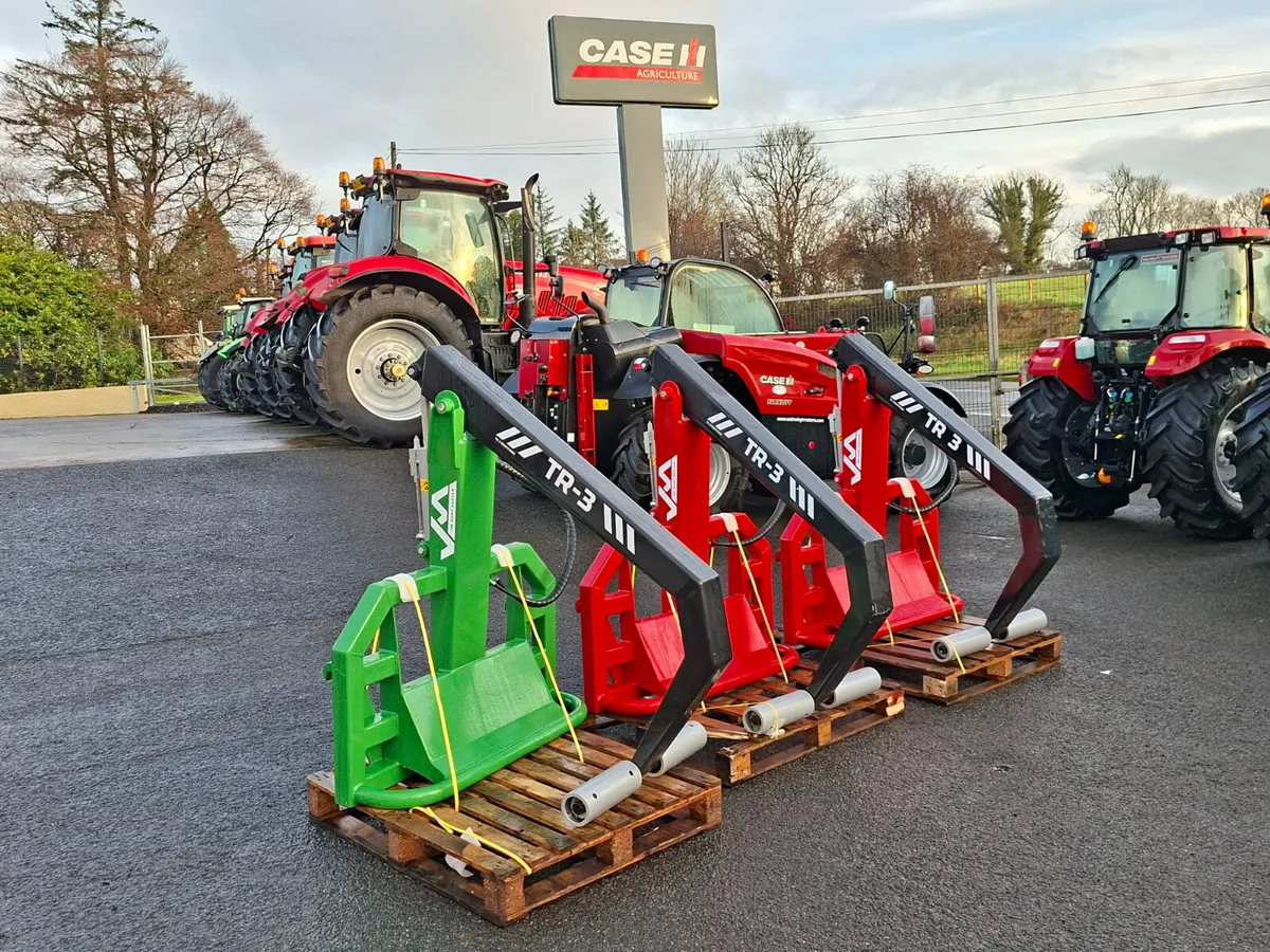 NEW TR-3 BALE HANDLER - Image 1