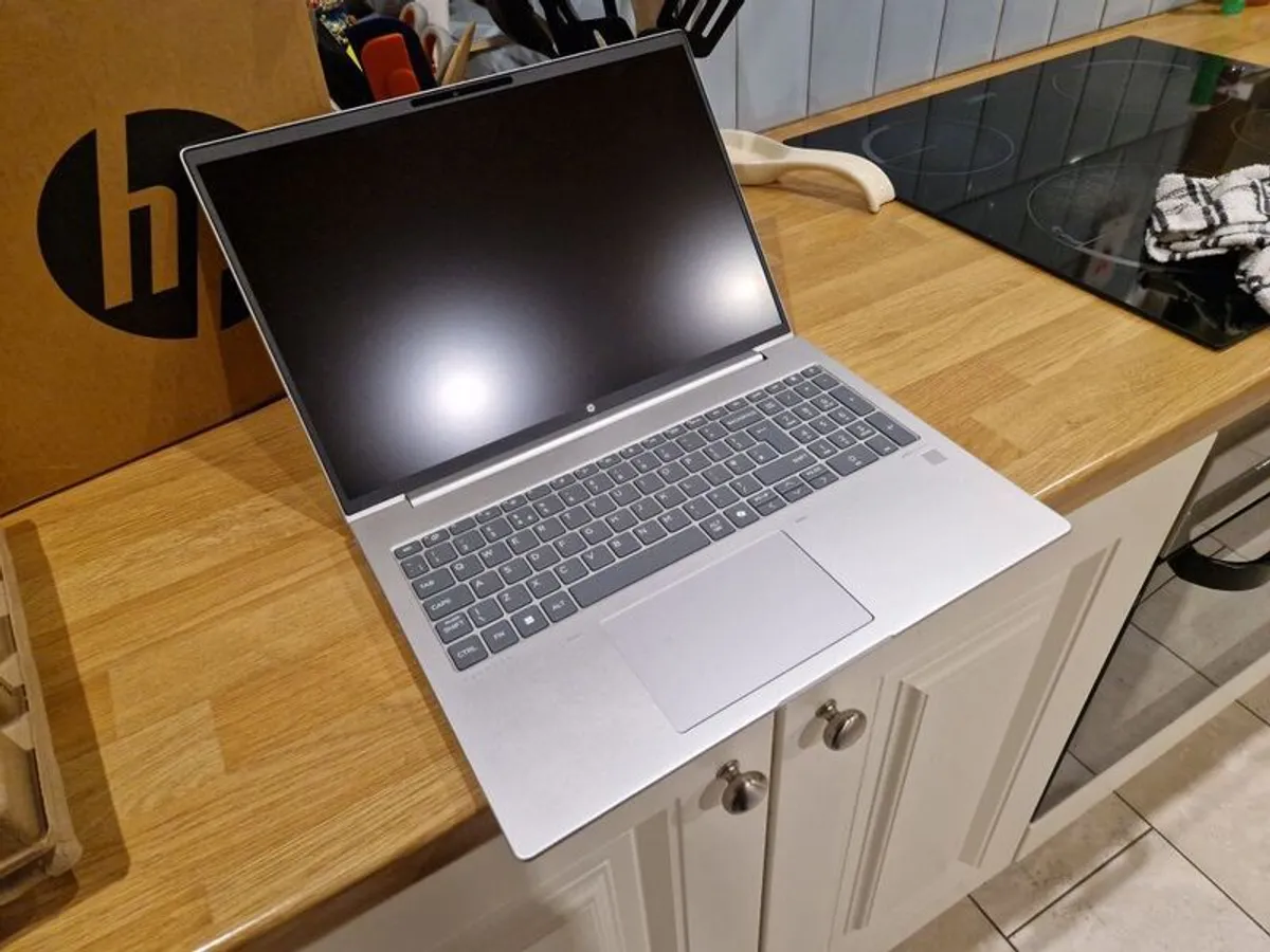 HP ProBook 465 G11 AMD Ryzen 5 - Image 2