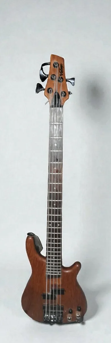 VINTAGE electric bass guitar V950B - Image 1