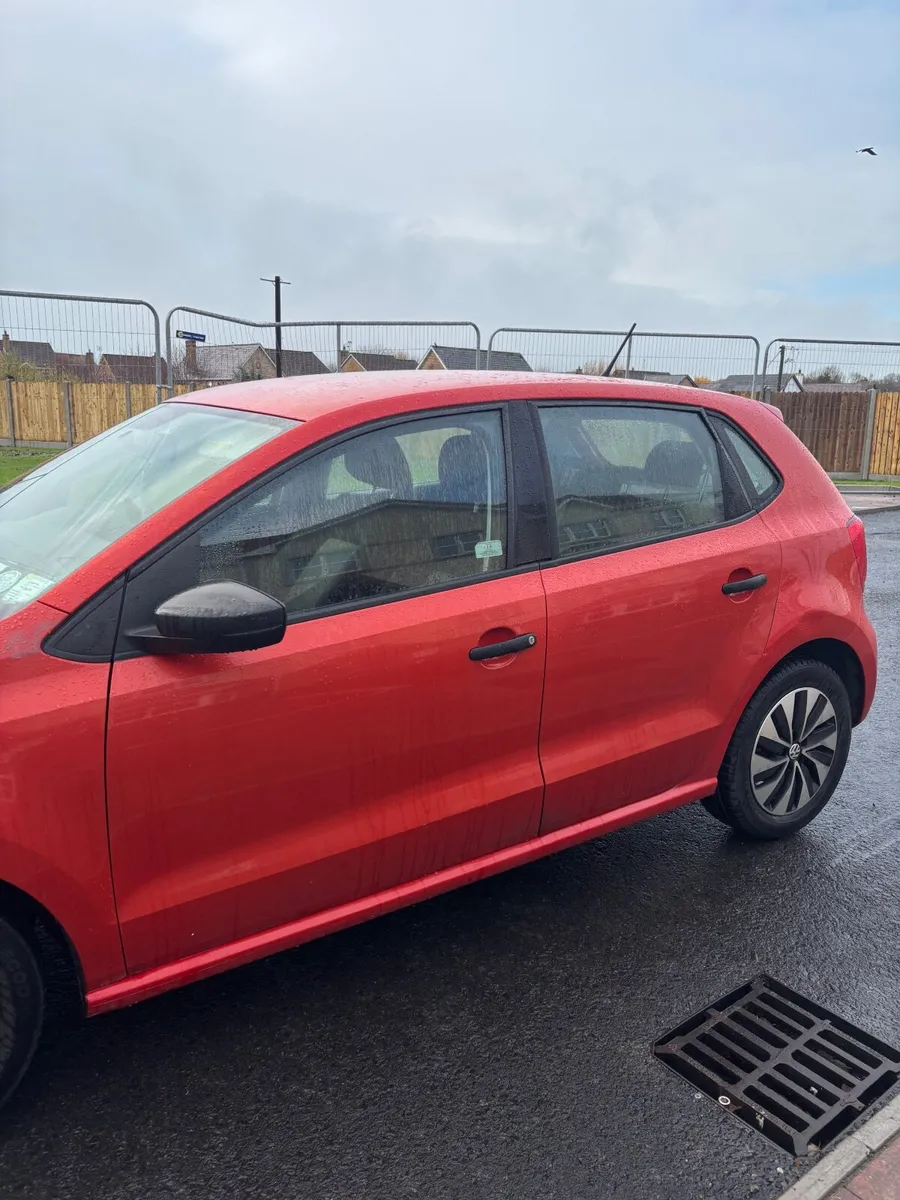 Volkswagen Polo 2010 - Image 4