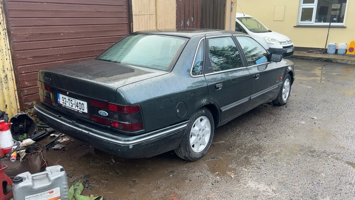 1992 Ford Granada Scorpio - Image 3