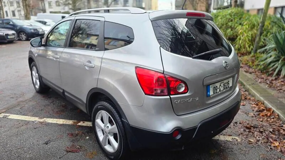 2009 Nissan Qashqai+2 - Image 4