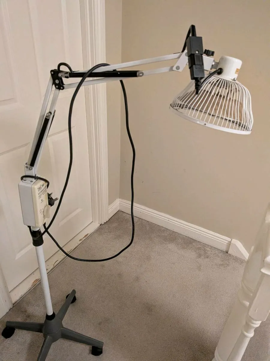Infrared light therapy - Image 2