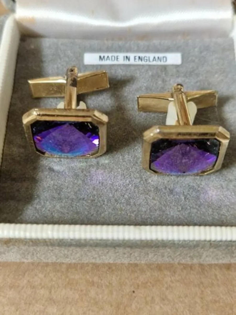 Set of HODGES Cuff Links in Box - Image 1