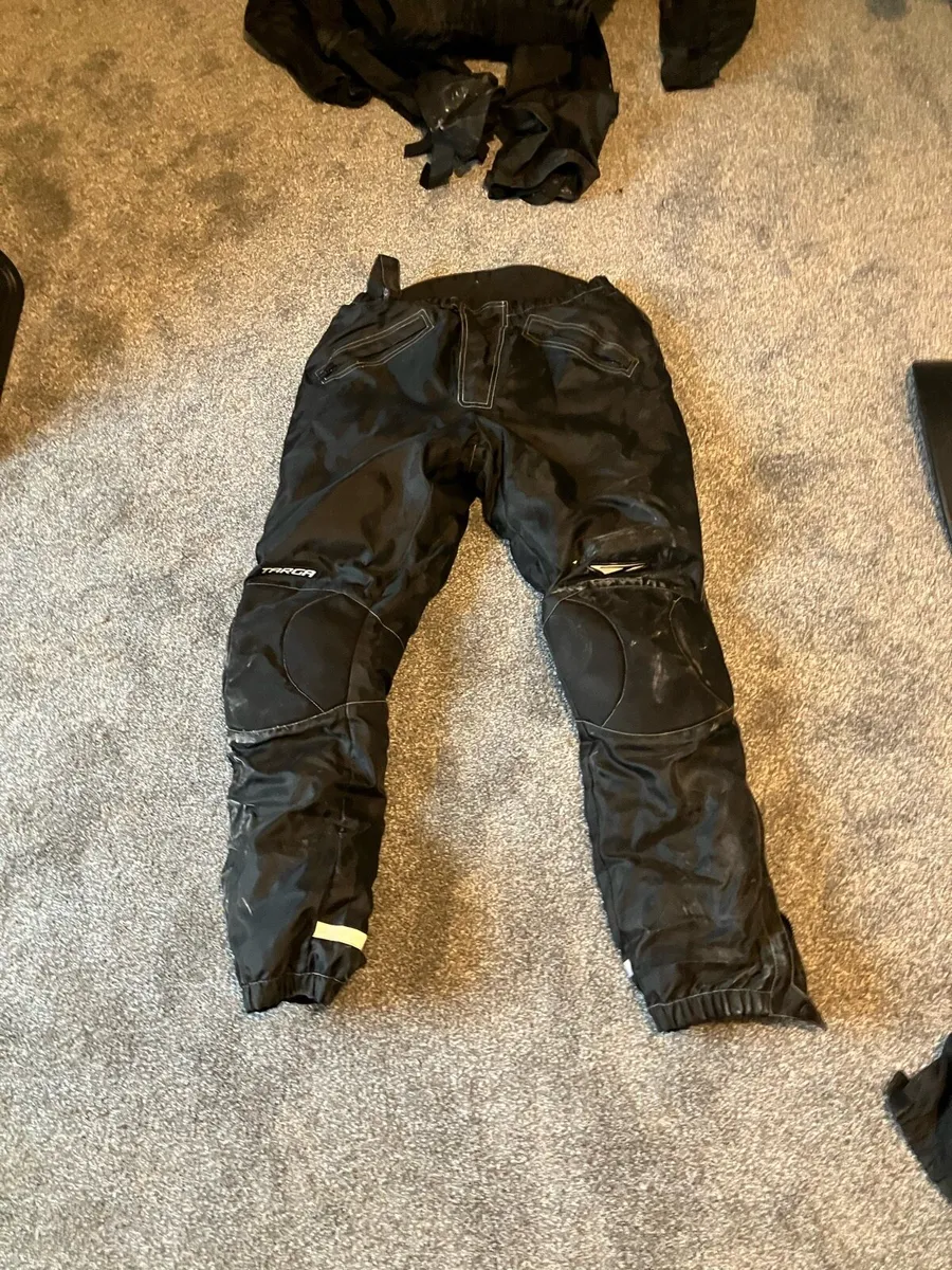 Motorcycle gear - Image 3