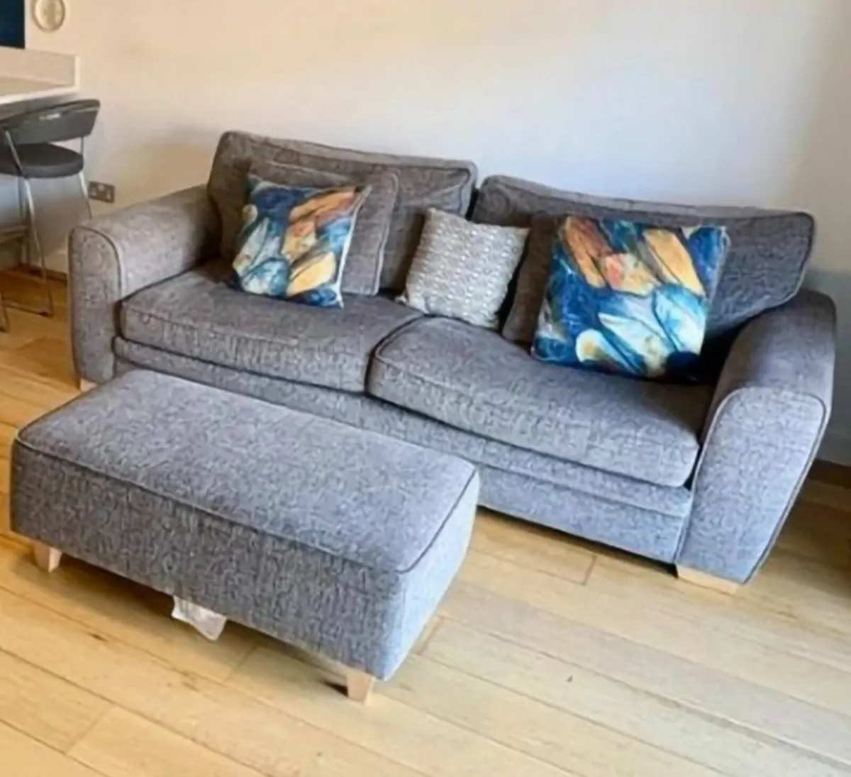 Couch and large foot stool (Grey)