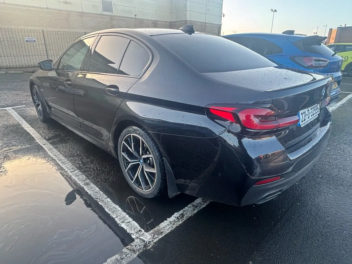 BMW 5 Series E G30 M Sport 4DR Auto - Image 4