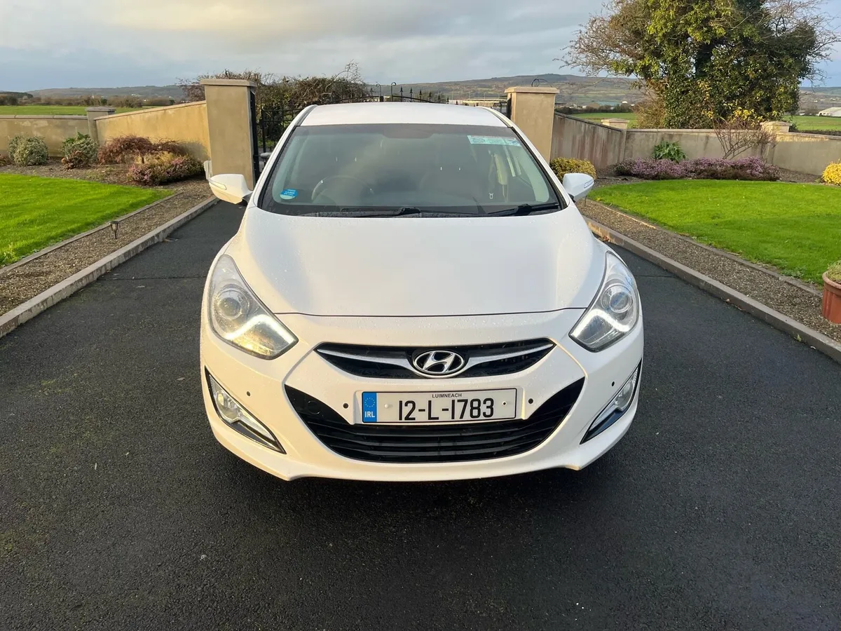 2012 Hyundai I40 Style only 109000 Mls. - Image 1