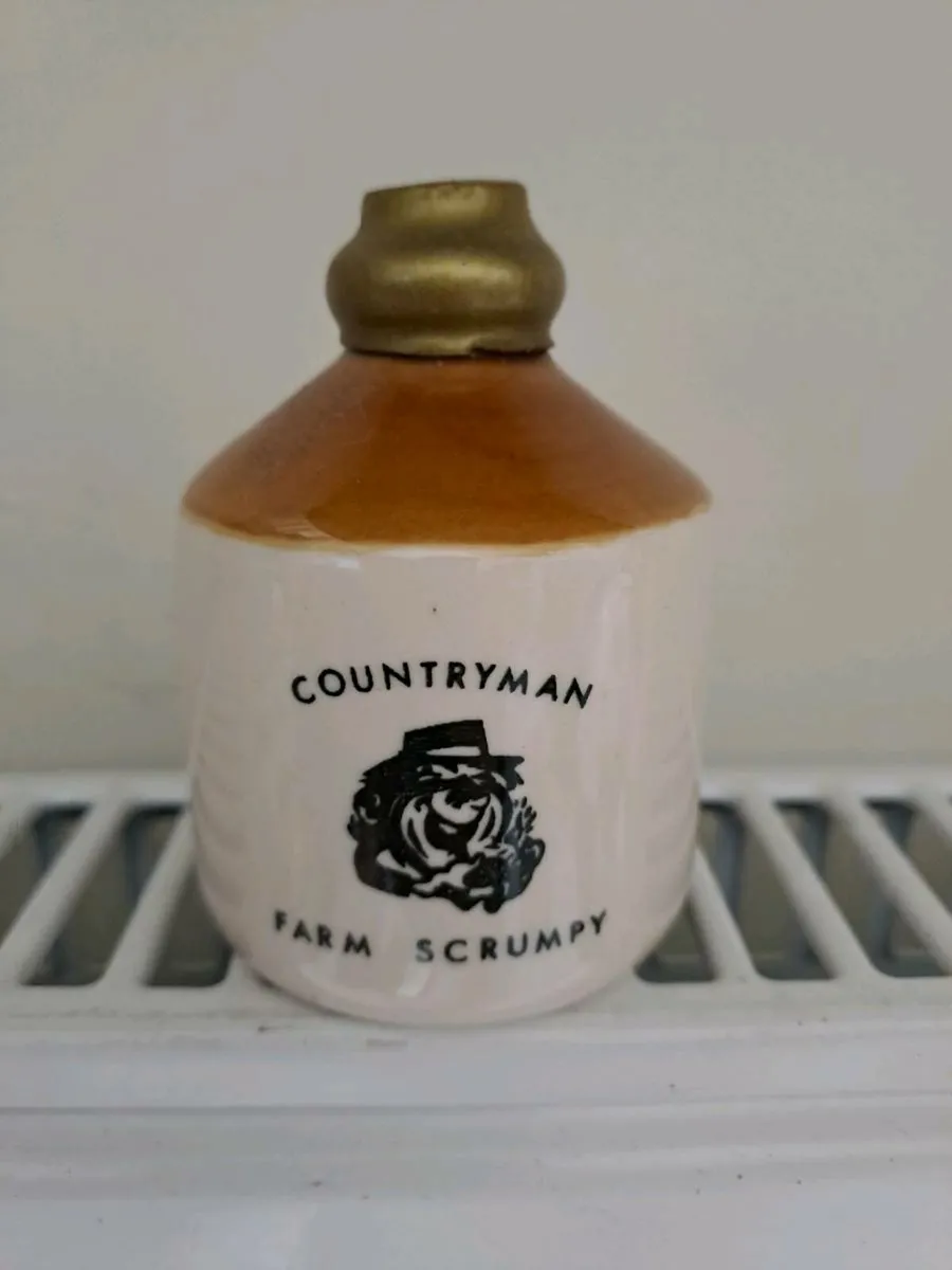 1970s Countryman mini jug - Image 1