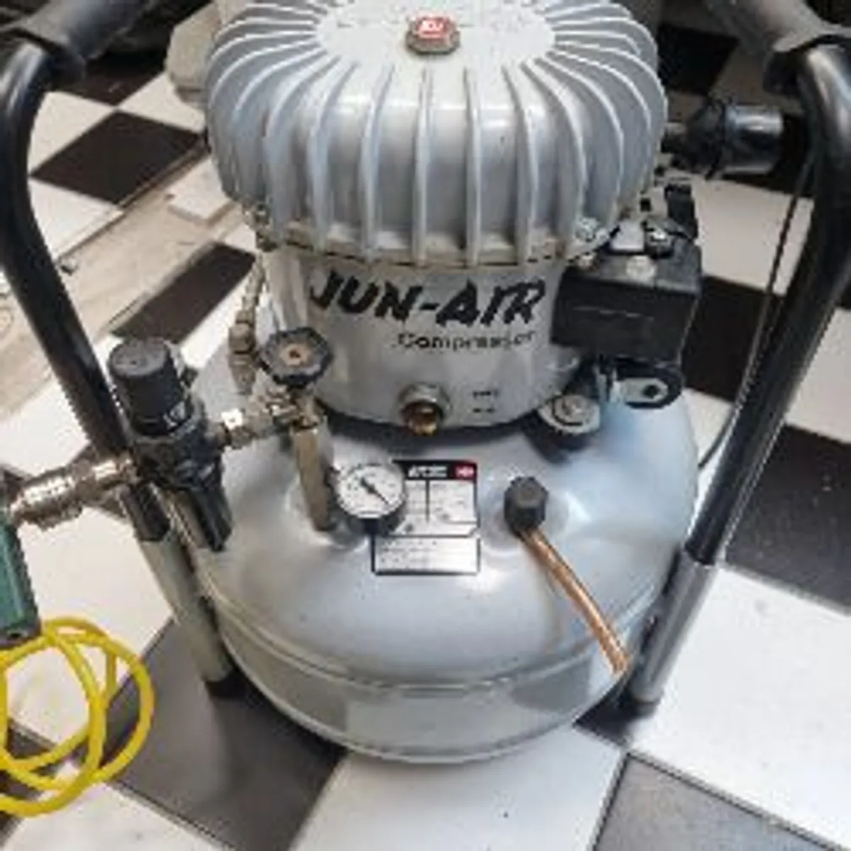 JUNAIR Model 6 Compressor Made in Denmark  Excellent Condition - Image 1