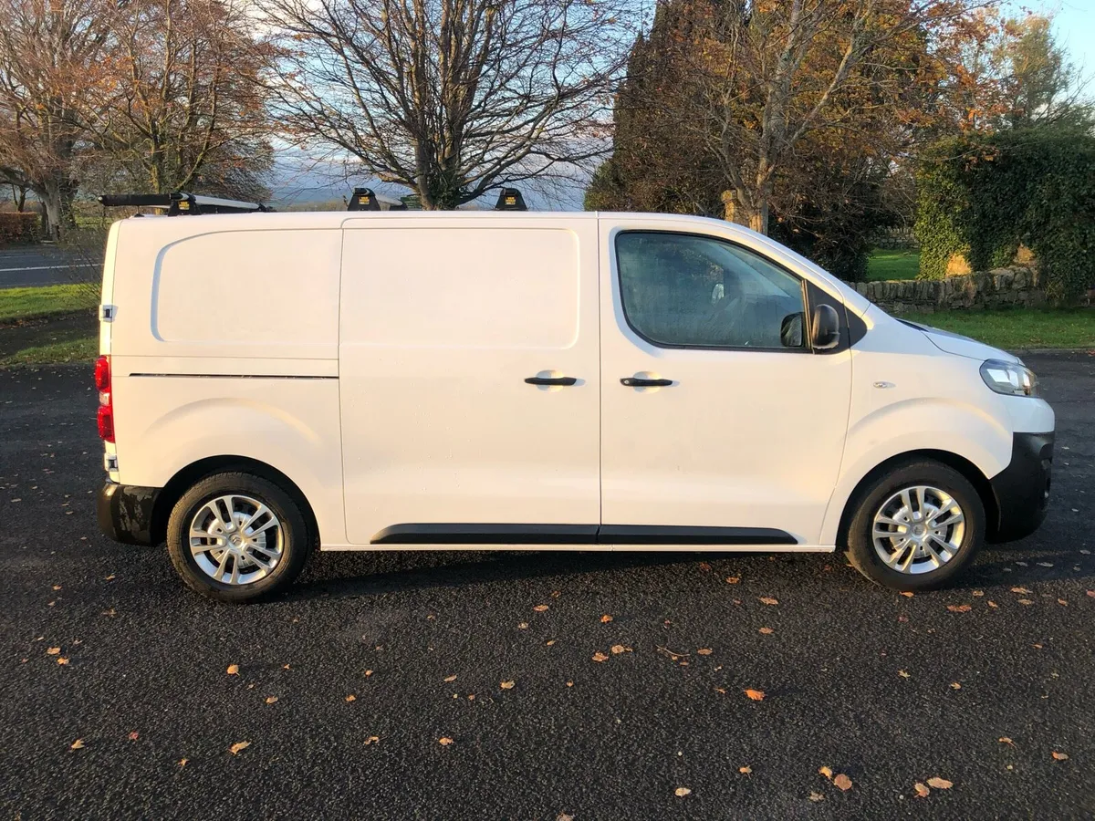 Citroen Dispatch 1.5 Turbo Diesel 100 hp - Image 4