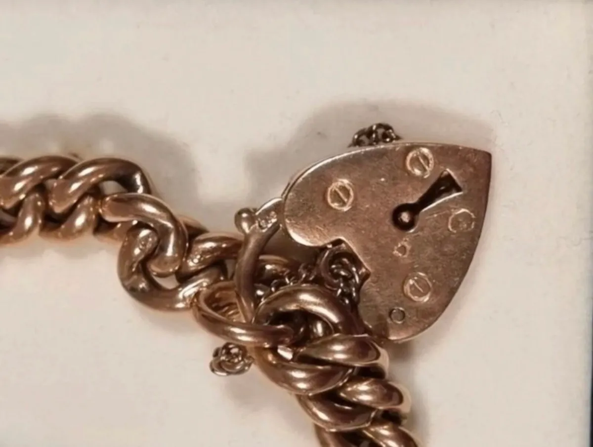 Sold pending collection - Image 4