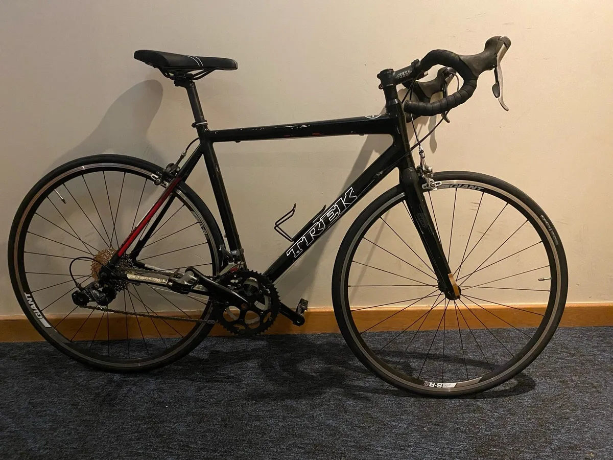 Trek road bike (54cm) - Image 1