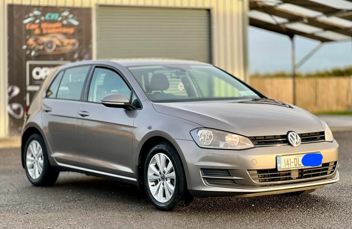 Volkswagen Golf 2014 - Image 1