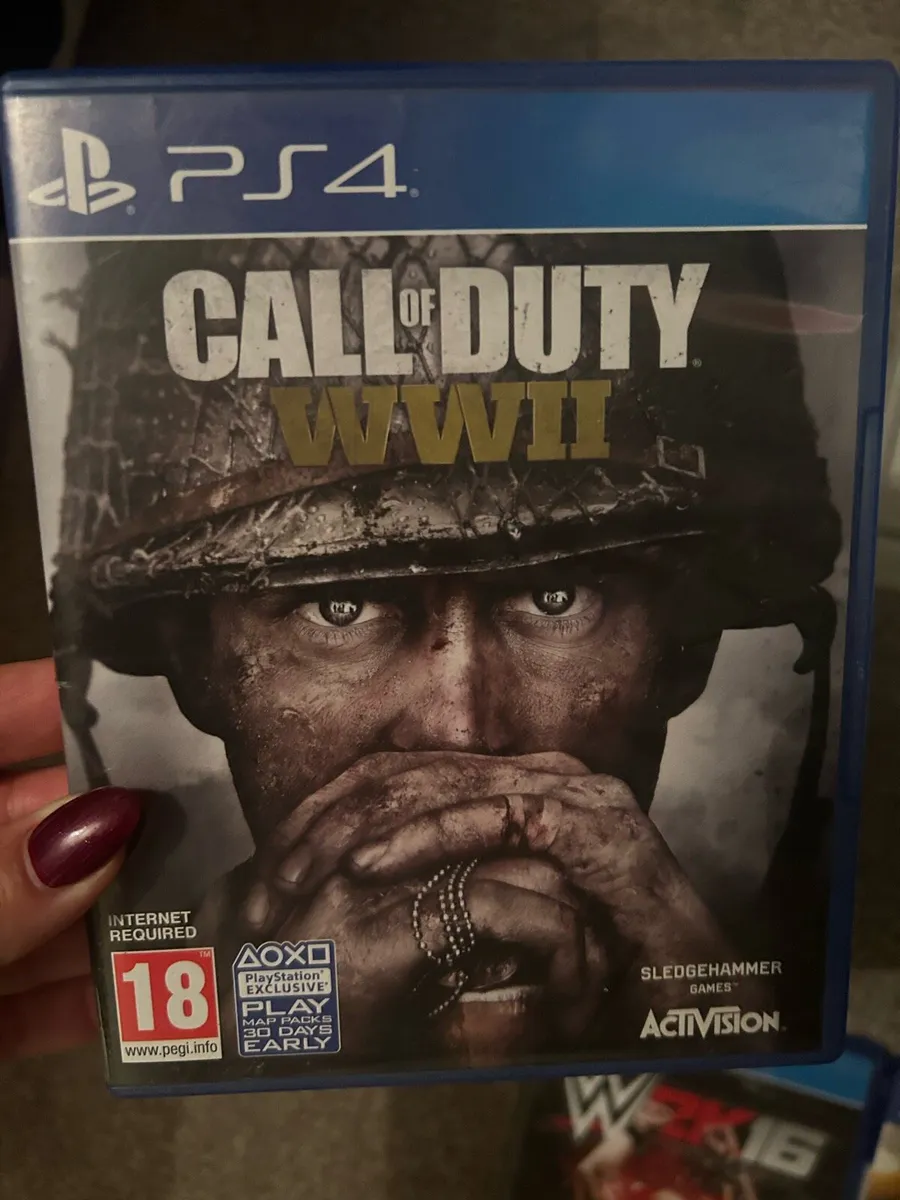 PlayStation 4 with 2 controllers & 6 games - Image 2