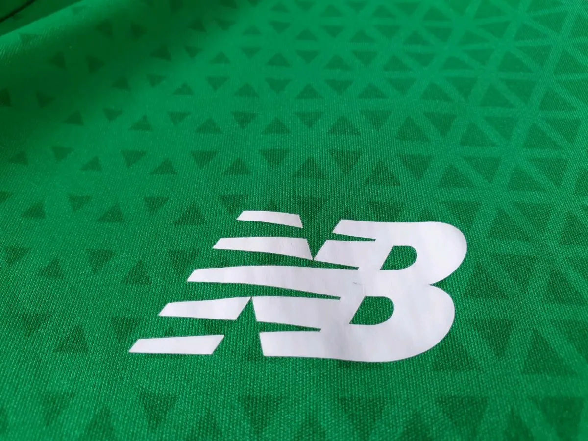 Ireland Long Sleeve Home Football Jersey 2018 2019 - Image 3
