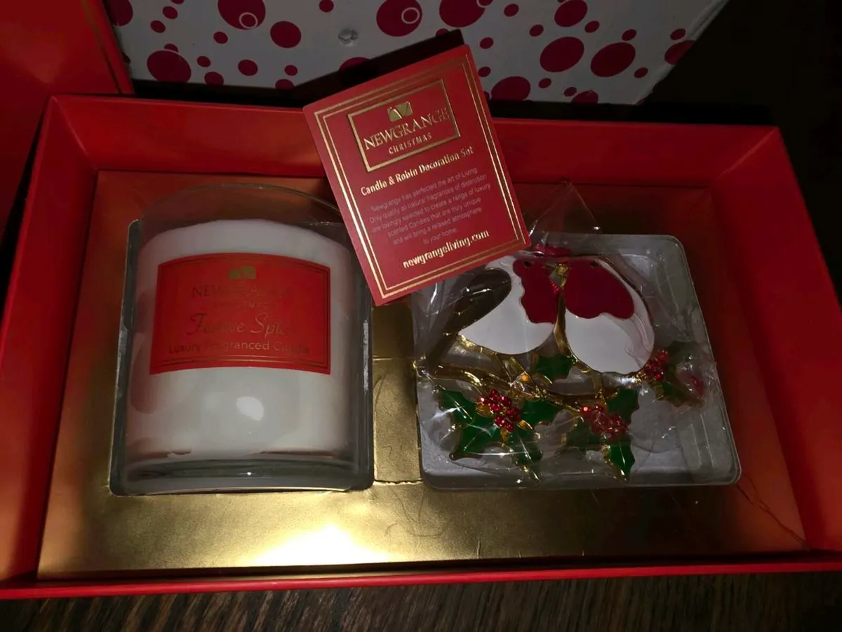 CANDLE & ROBIN DECORATION Set, 150ml SPICE Candle - Image 3