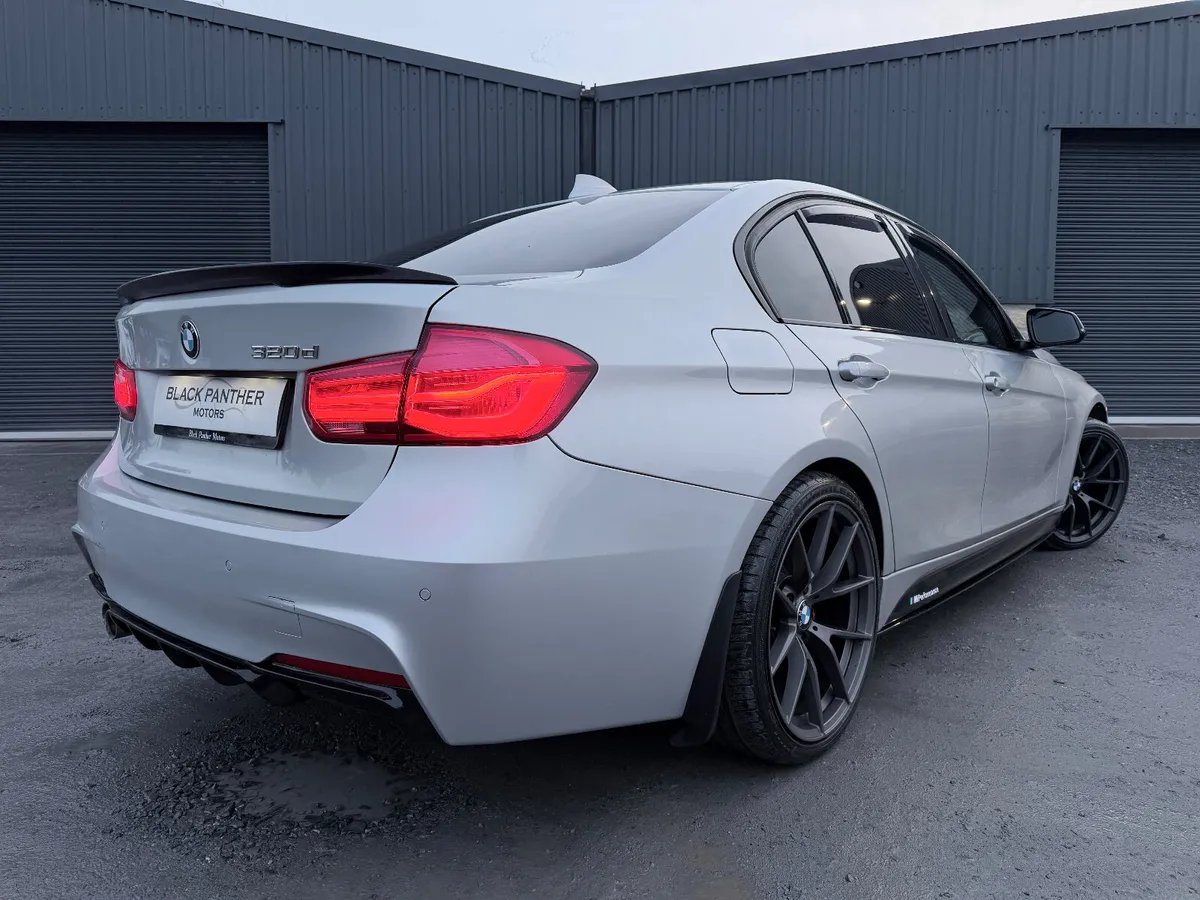 BMW 320d 172’ F30 M-SPORT AUTOMATIC SPOTLESS - Image 4